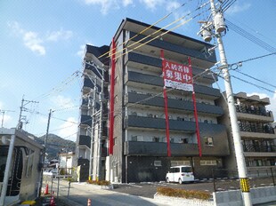 シャイン72ビル新山口駅前の物件外観写真